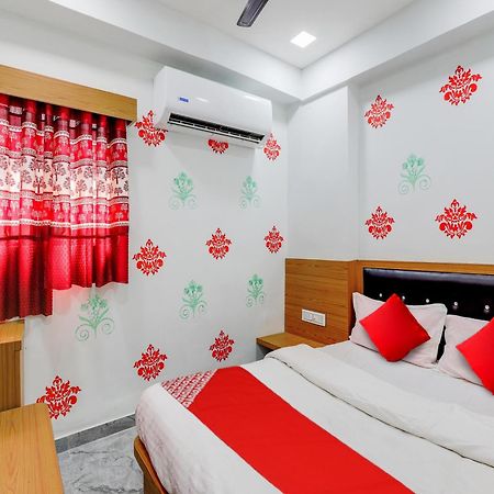 Hotel O Green City Сурат Екстериор снимка