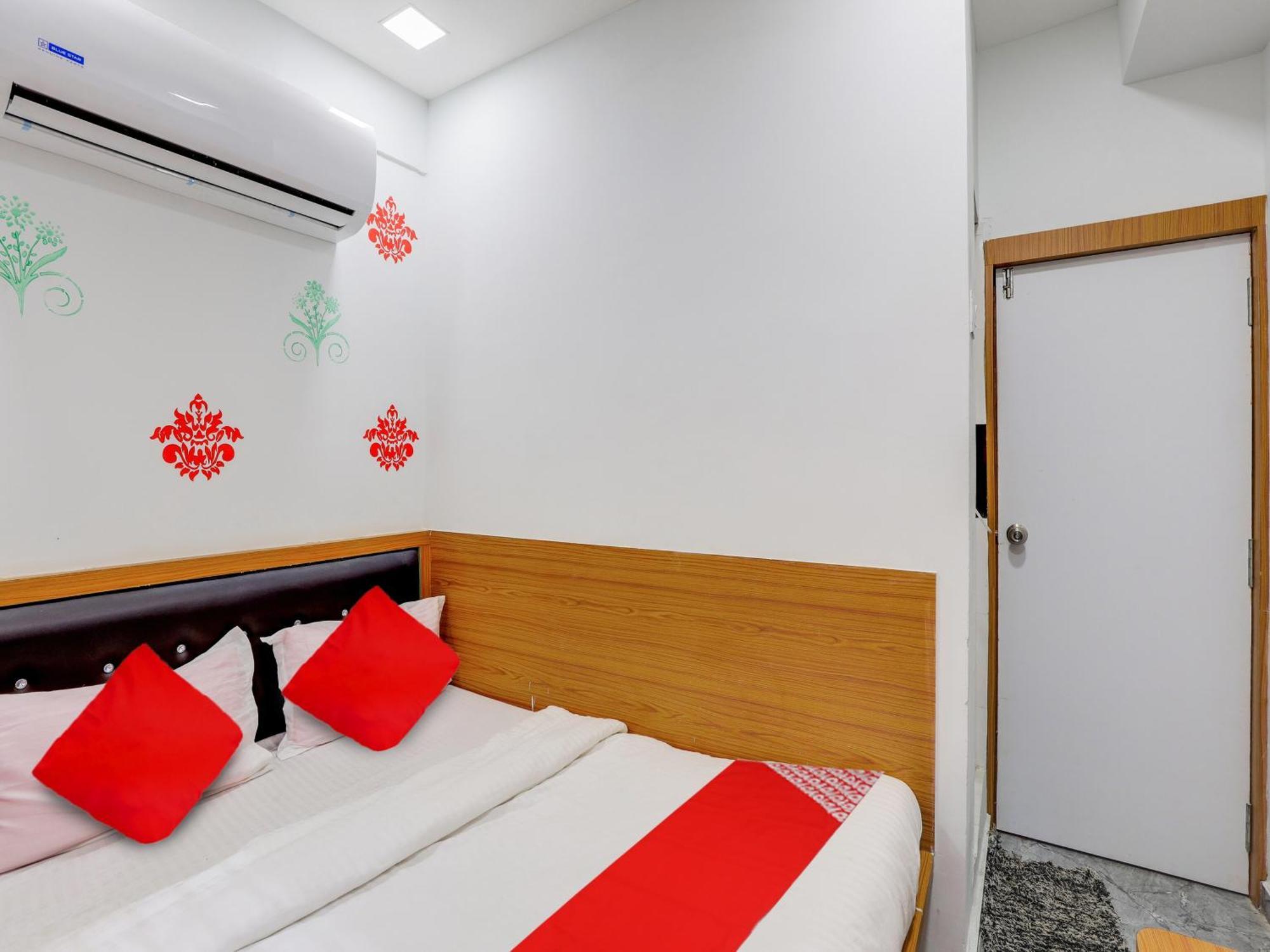 Hotel O Green City Сурат Екстериор снимка